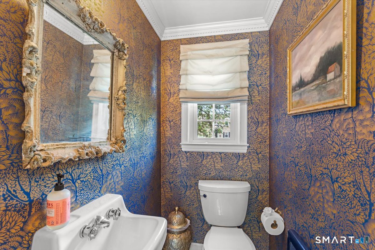 42 Gifford Road West Hartford CT 06119