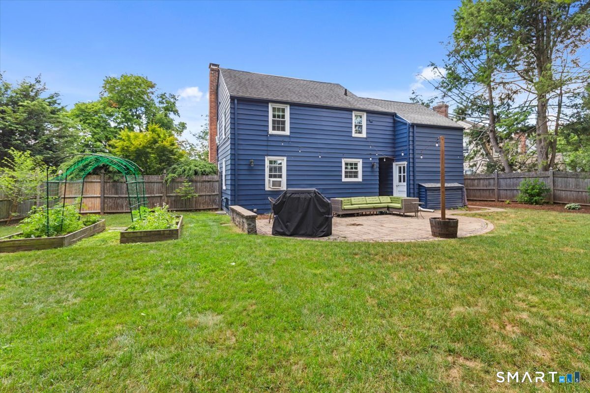 42 Gifford Road West Hartford CT 06119