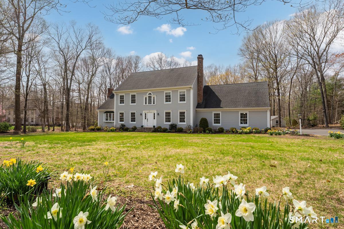 21 Running Brook Drive Killingworth CT 06419