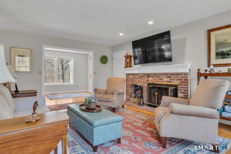 21 Running Brook Drive Killingworth CT 06419