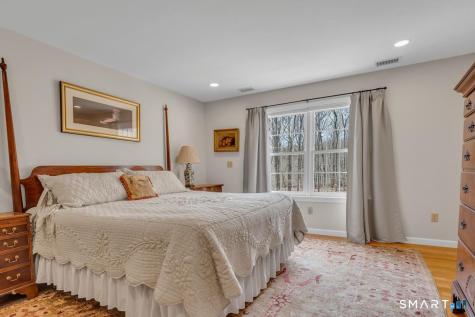 21 Running Brook Drive Killingworth CT 06419