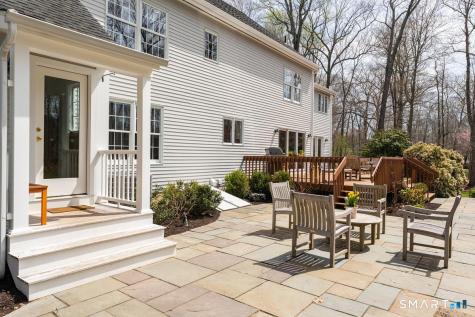 21 Running Brook Drive Killingworth CT 06419