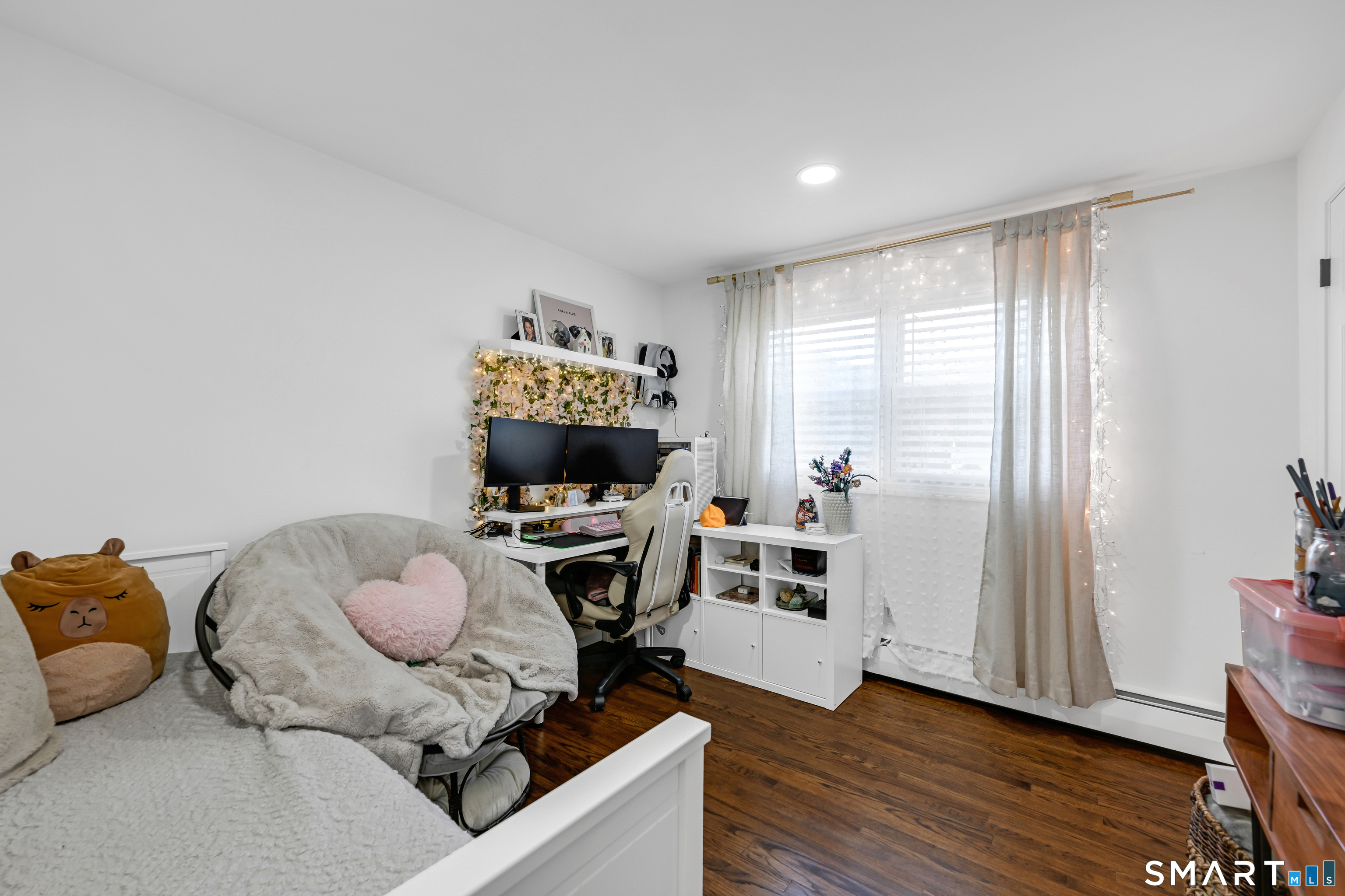 6 Manor Court North Haven CT 06473