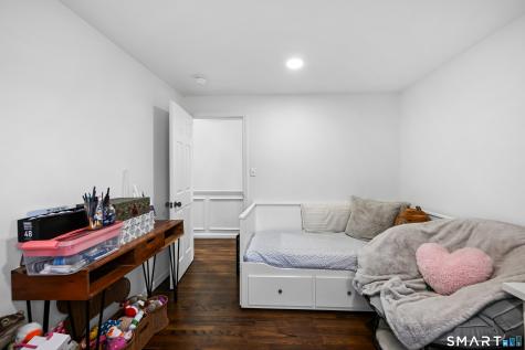 6 Manor Court North Haven CT 06473