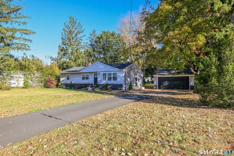 6 Manor Court North Haven CT 06473