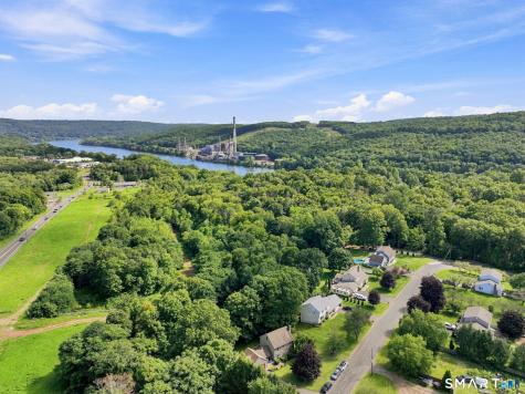15 Payne Boulevard Portland CT 06480
