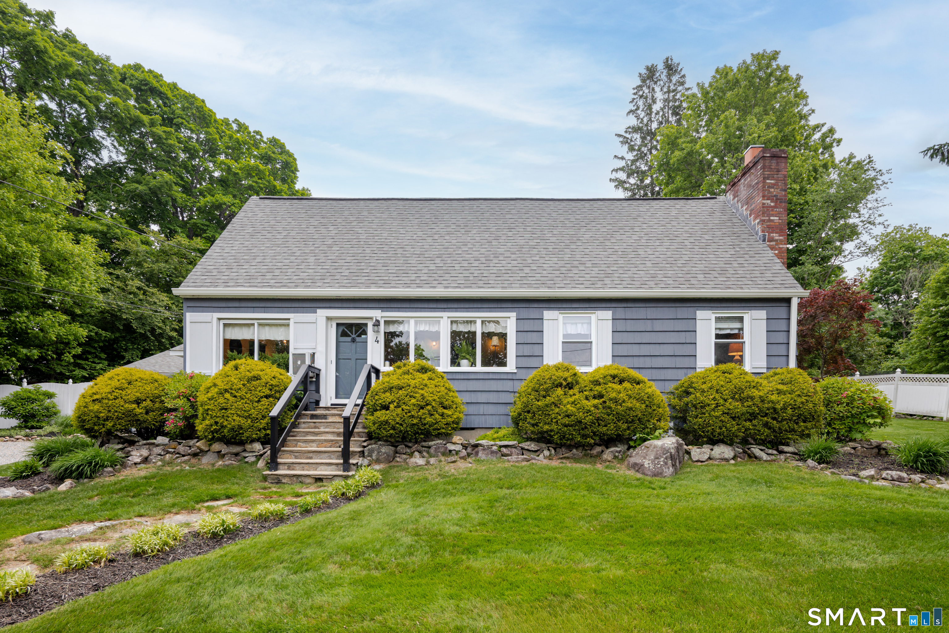 4 Kearn Road New Fairfield CT 06812