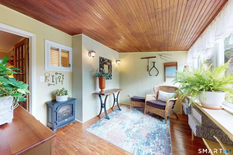4 Kearn Road New Fairfield CT 06812