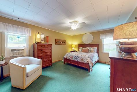 4 Kearn Road New Fairfield CT 06812