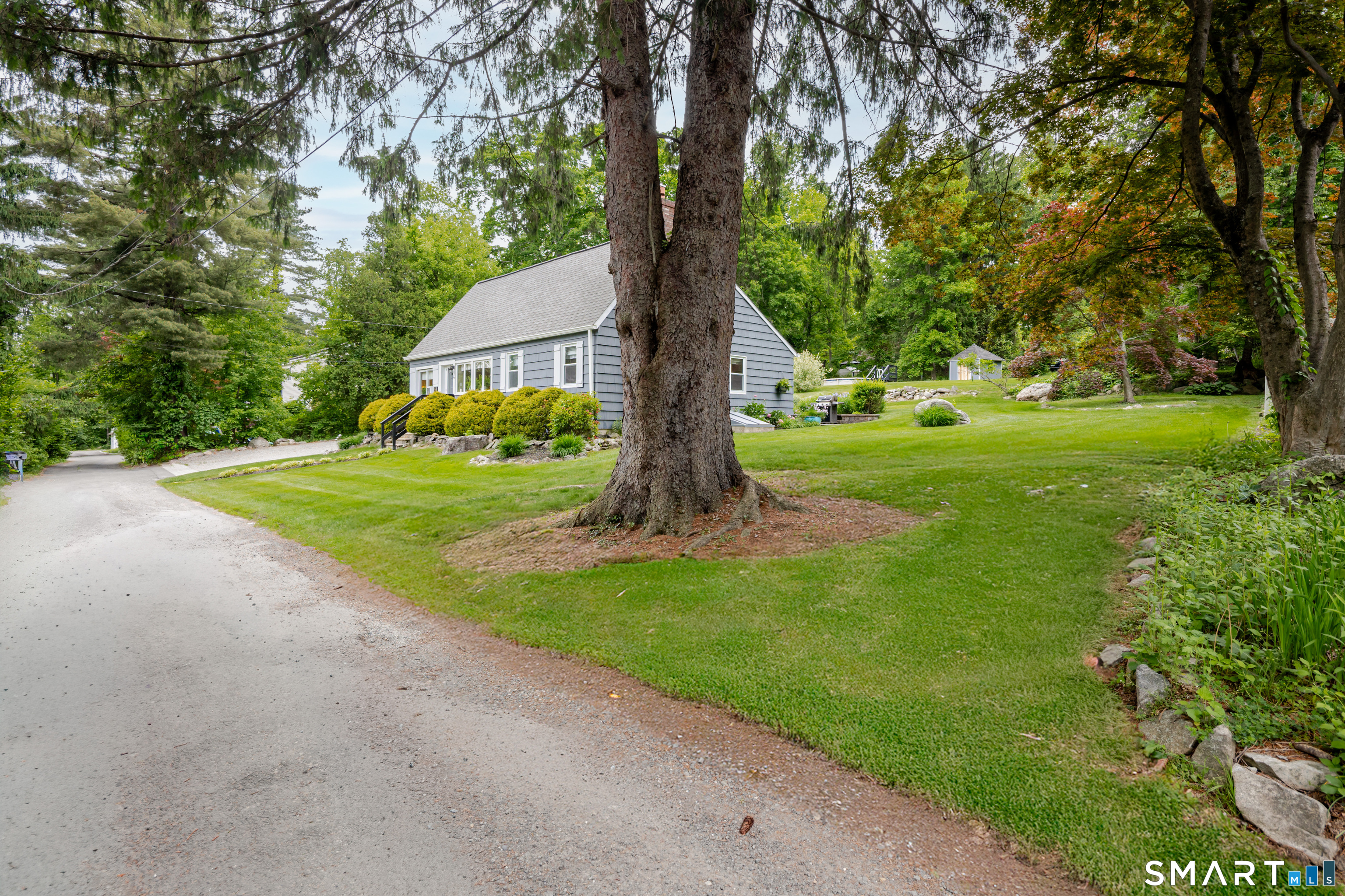 4 Kearn Road New Fairfield CT 06812