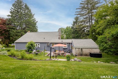 4 Kearn Road New Fairfield CT 06812