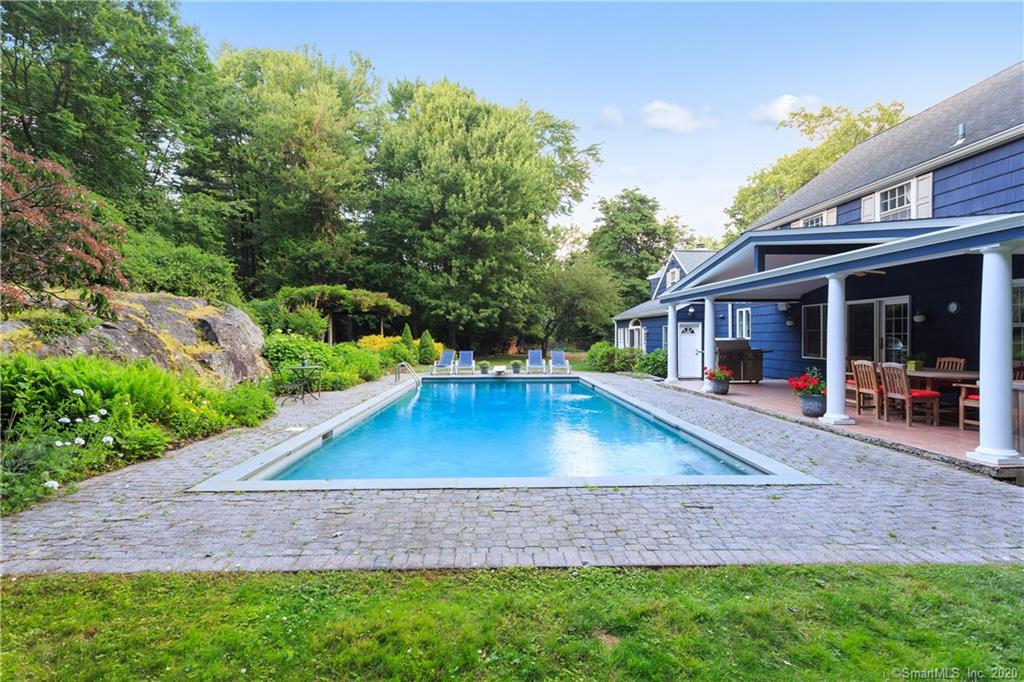 33 Hilltop Road Norwalk CT 06854