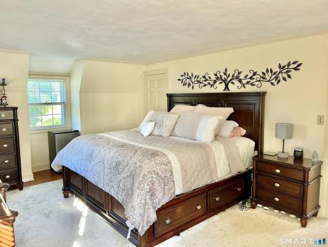 729 Lovely Street Avon CT 06001