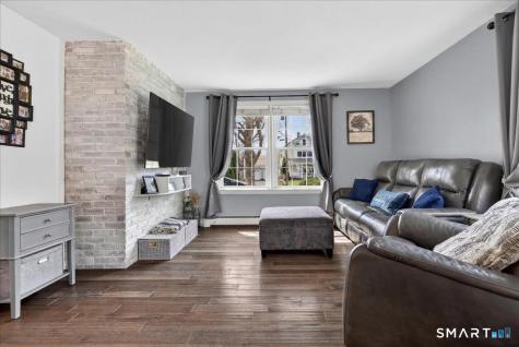 10 Scott Street Norwalk CT 06851