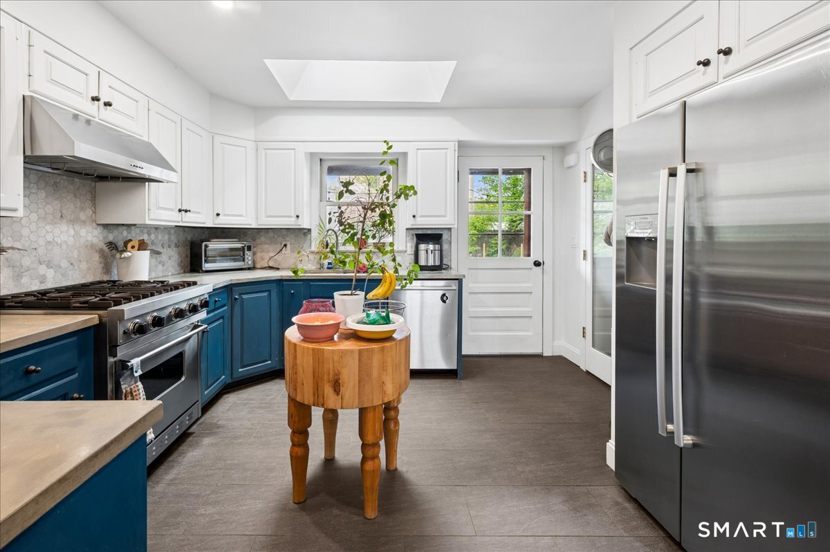 4 Davenport Avenue Westport CT 06880