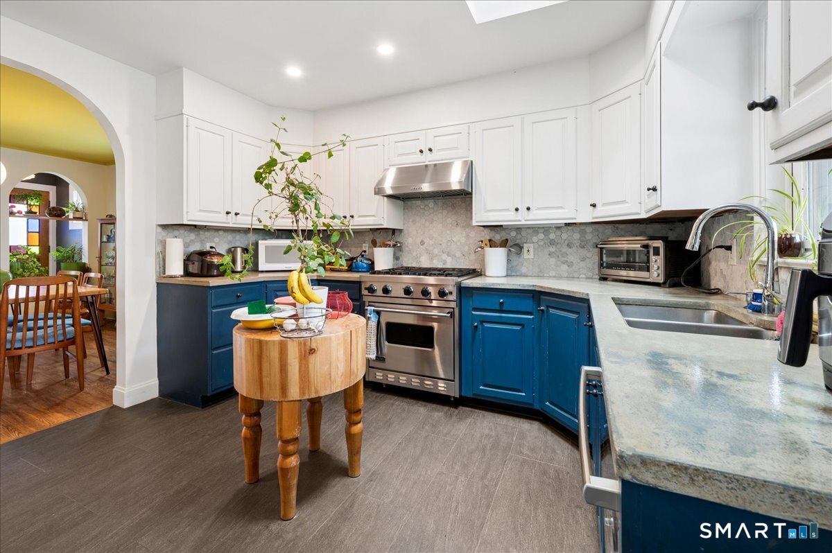 4 Davenport Avenue Westport CT 06880