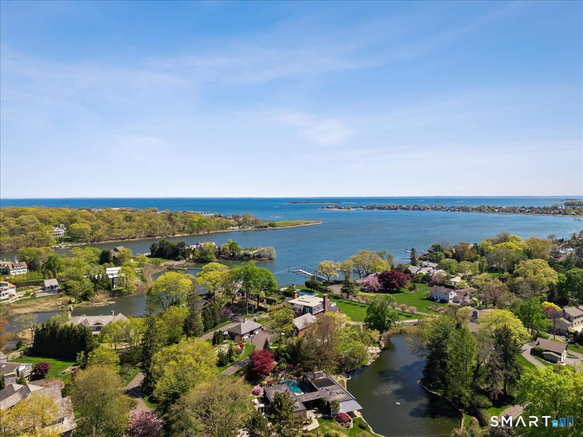 4 Davenport Avenue Westport CT 06880