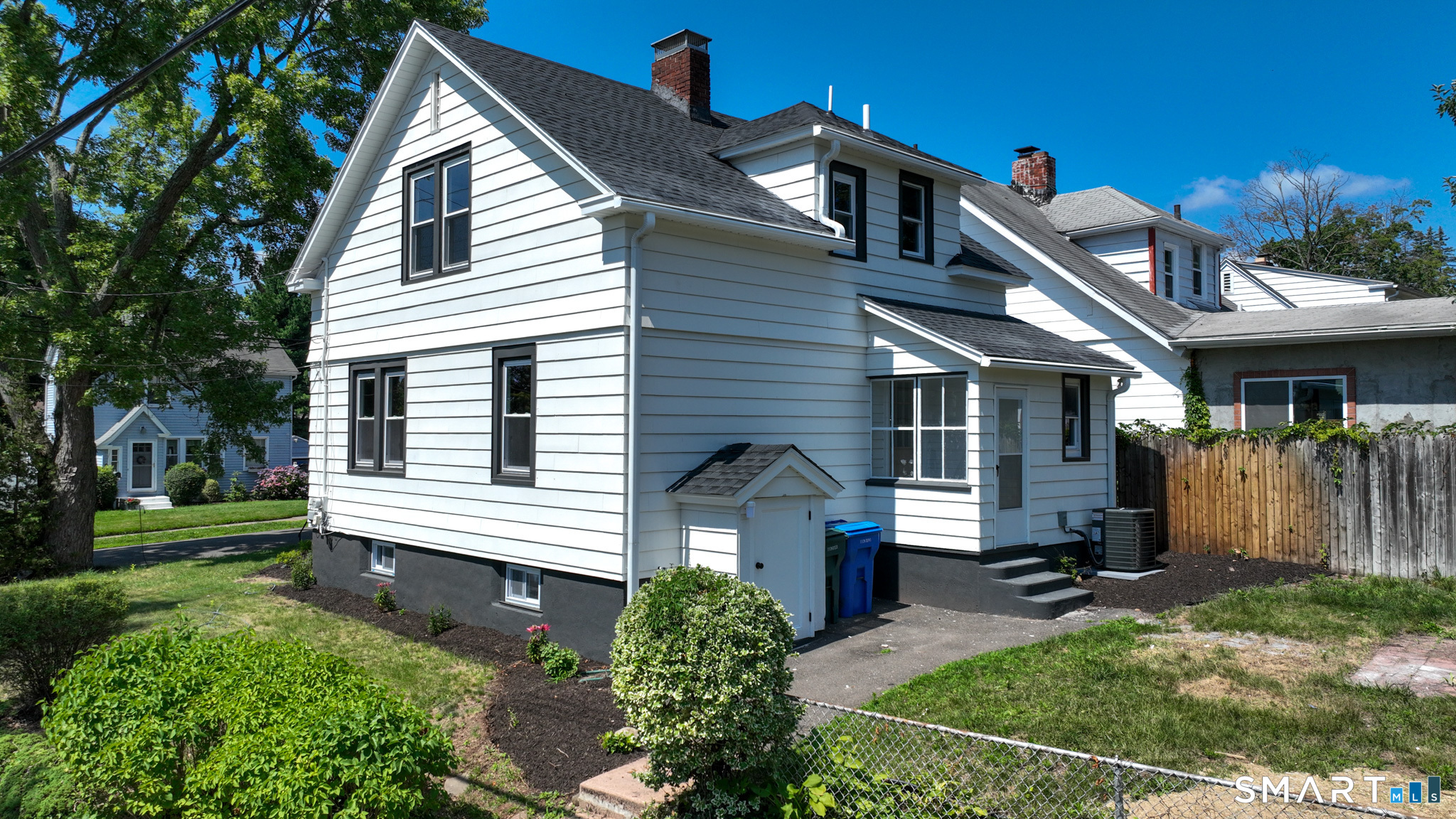 53 Hillcrest Avenue Hamden CT 06514