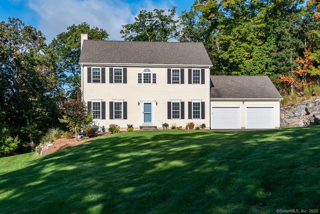 16 Eagle Ridge Drive Essex CT 06426