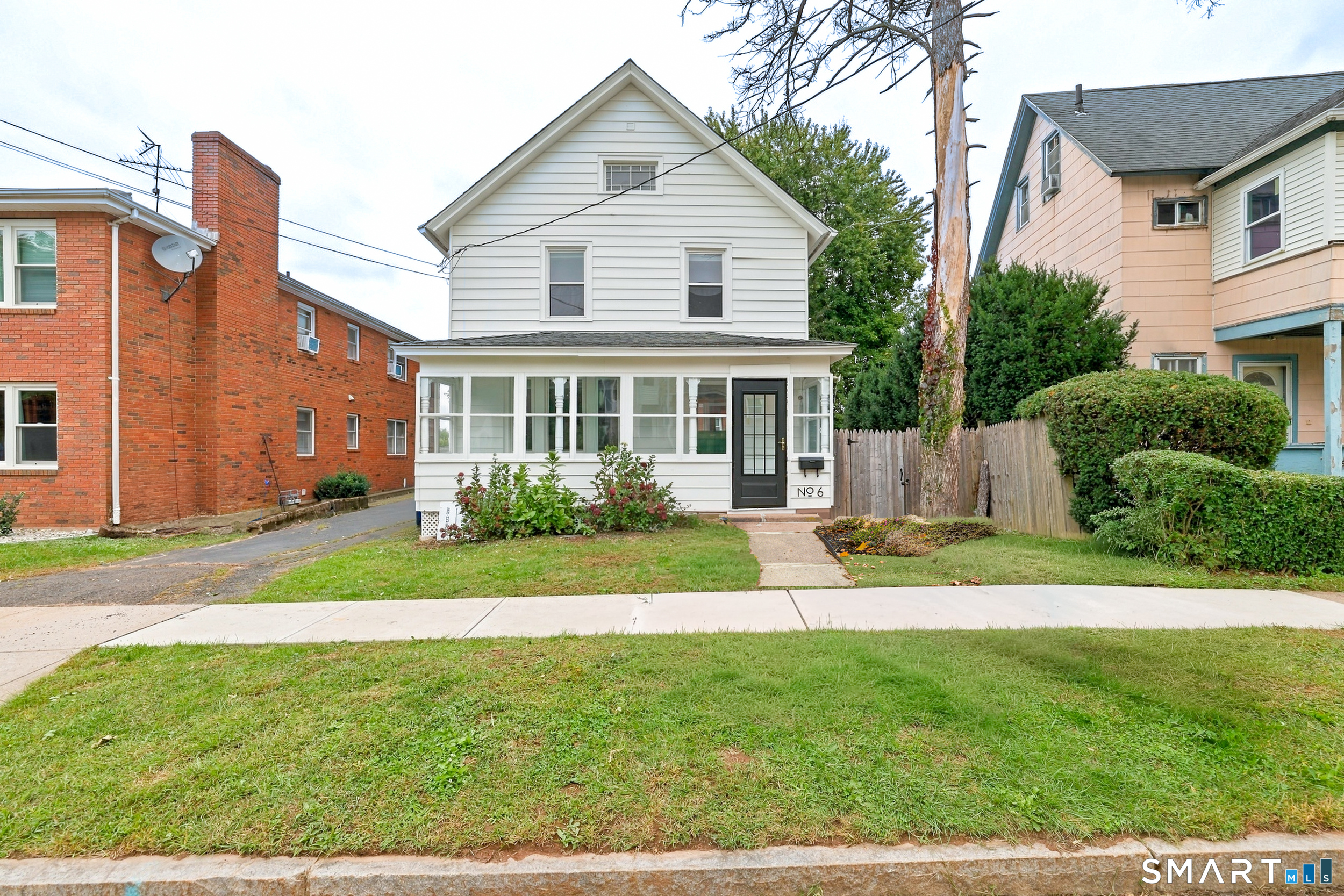 6 Johnson Street Middletown CT 06457