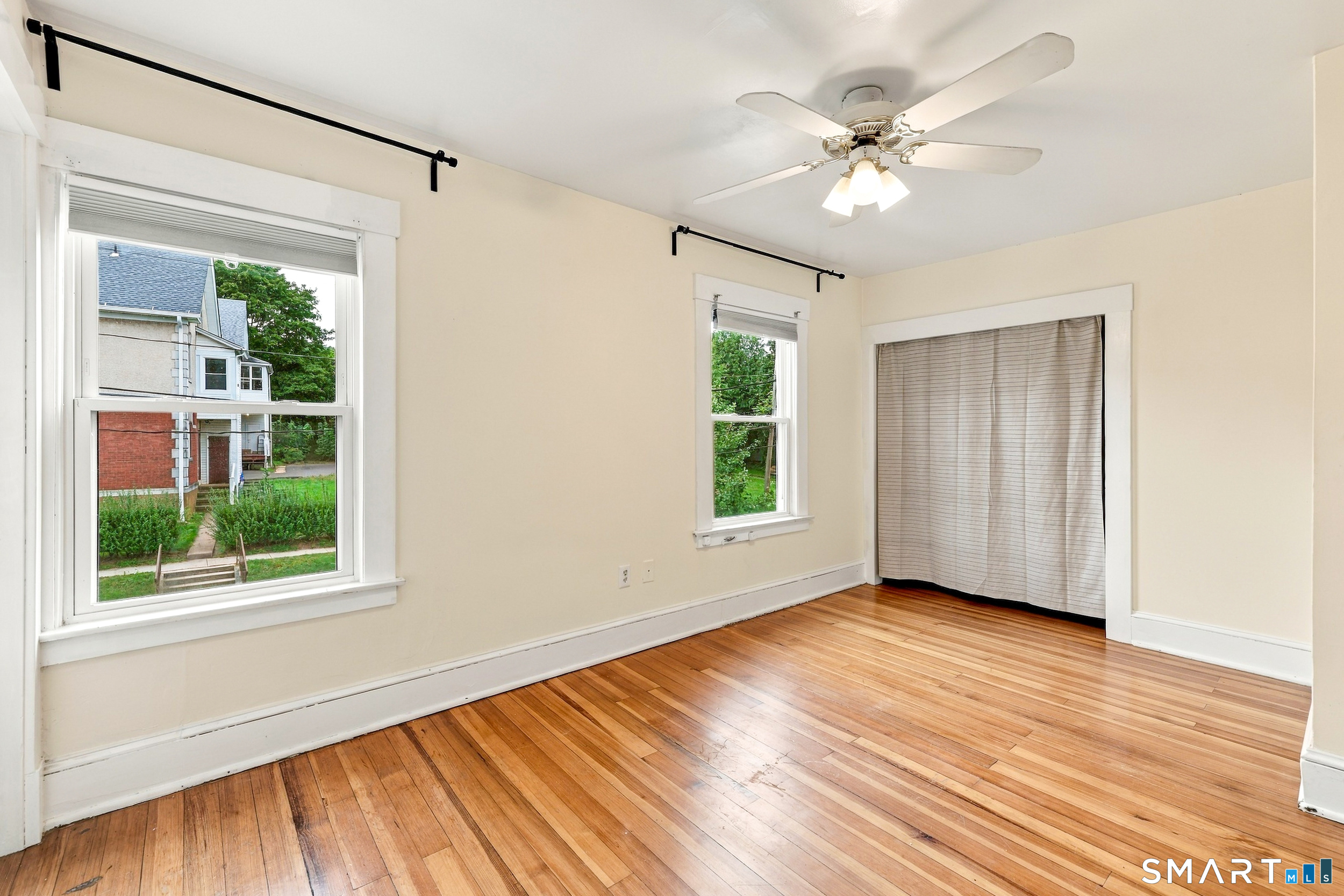 6 Johnson Street Middletown CT 06457