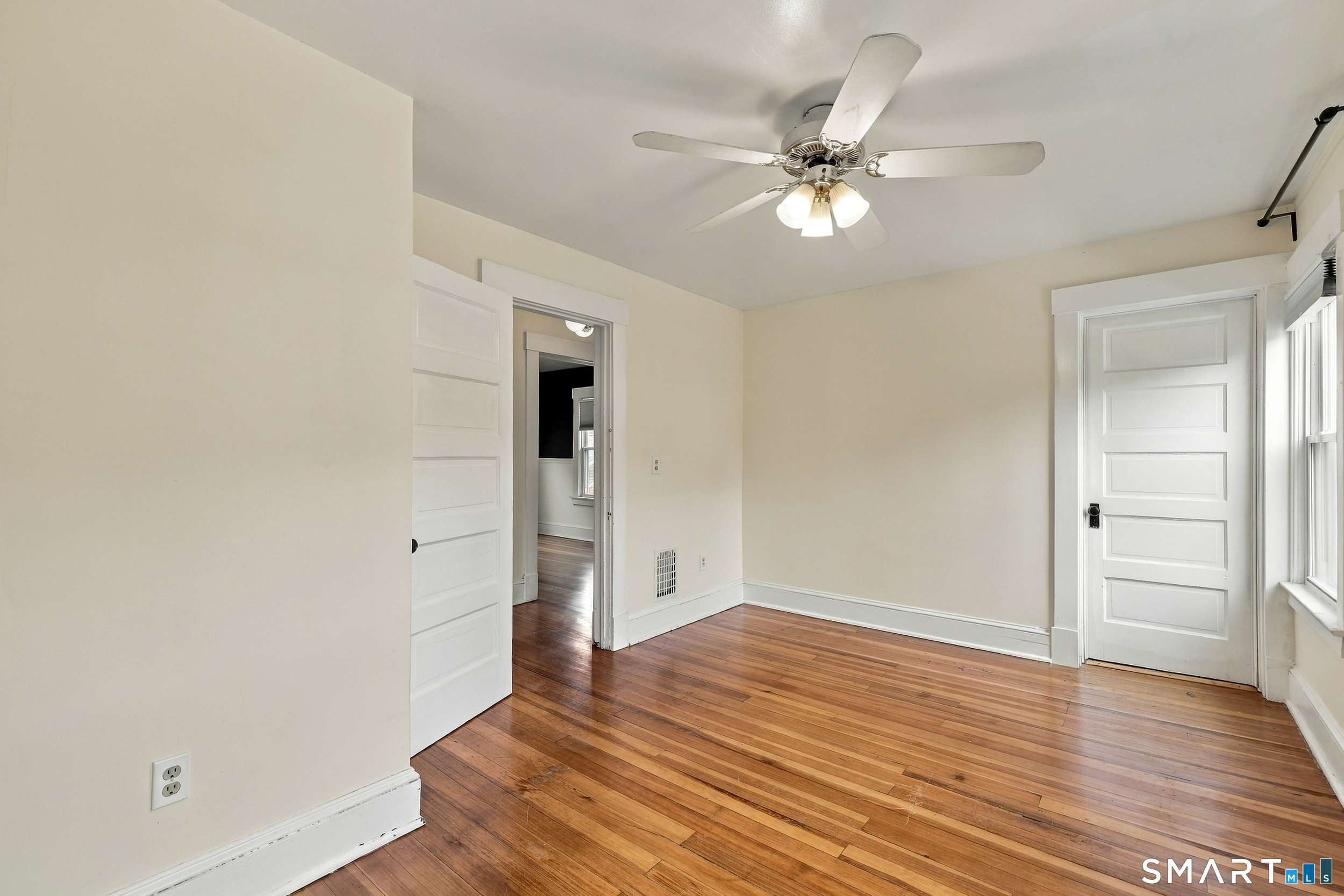 6 Johnson Street Middletown CT 06457