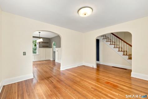 6 Johnson Street Middletown CT 06457