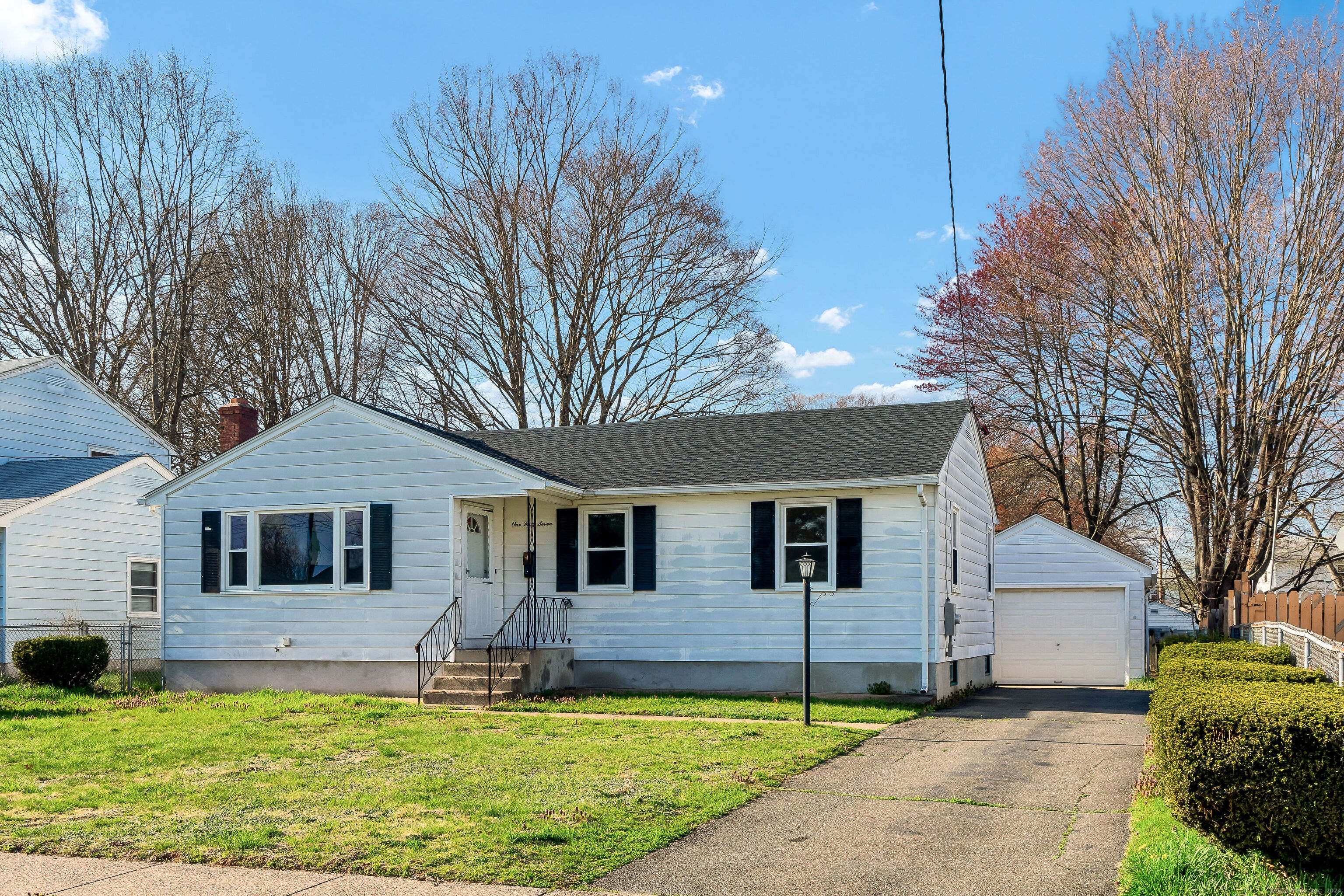 147 Jefferson Lane East Hartford CT 06118