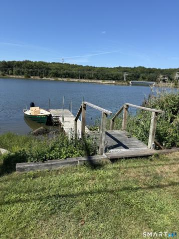 64 Old Black Point Road East Lyme CT 06357