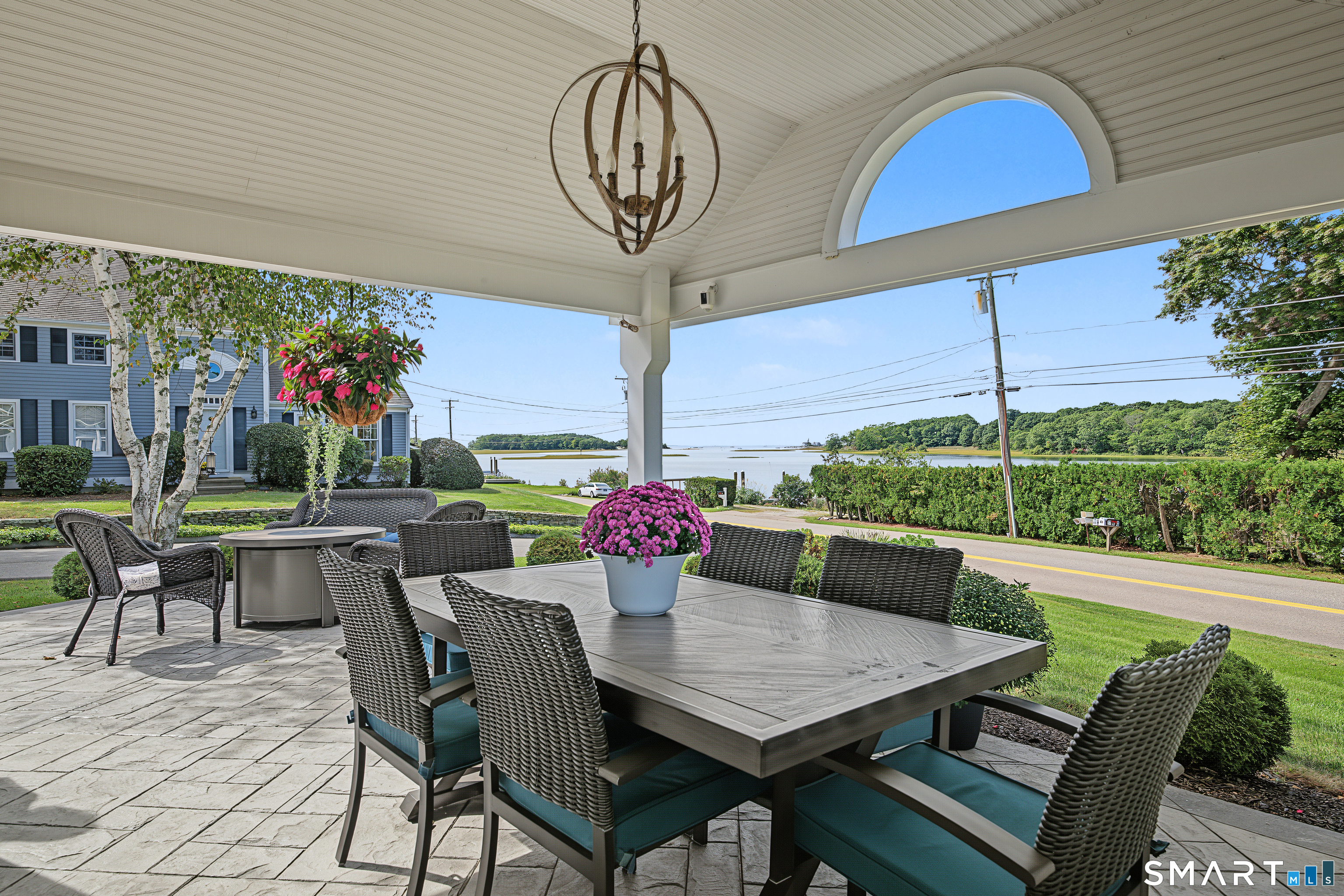 64 Old Black Point Road East Lyme CT 06357