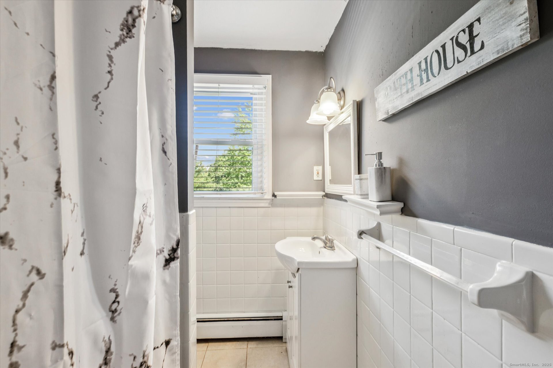 8 Town Bridge Road Canton CT 06019