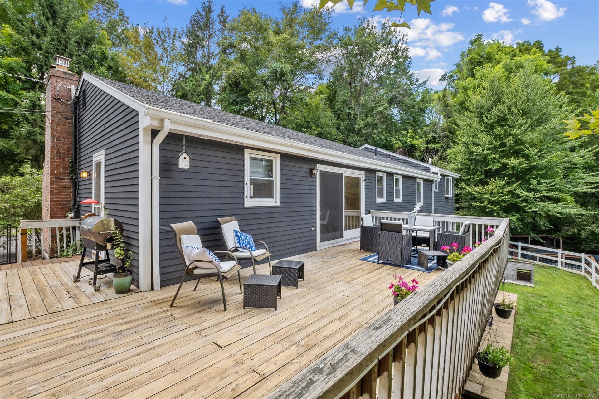 8 Town Bridge Road Canton CT 06019