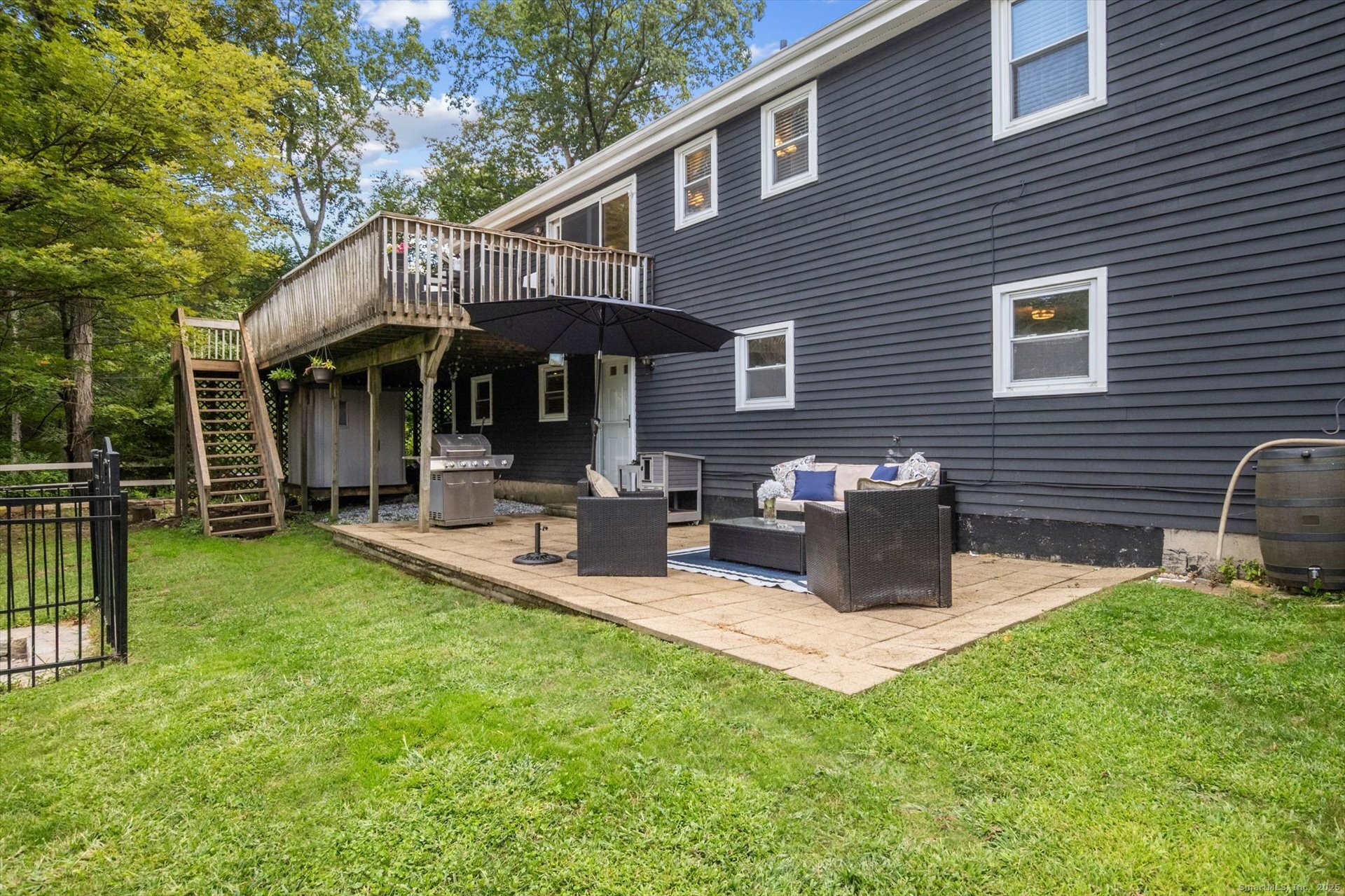 8 Town Bridge Road Canton CT 06019