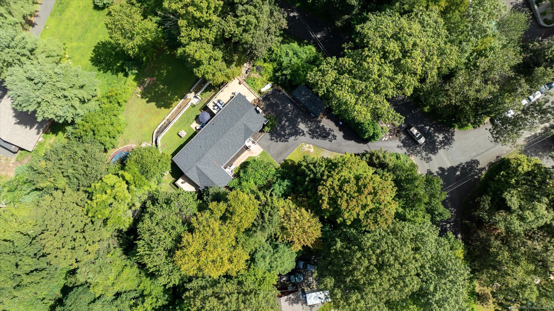 8 Town Bridge Road Canton CT 06019