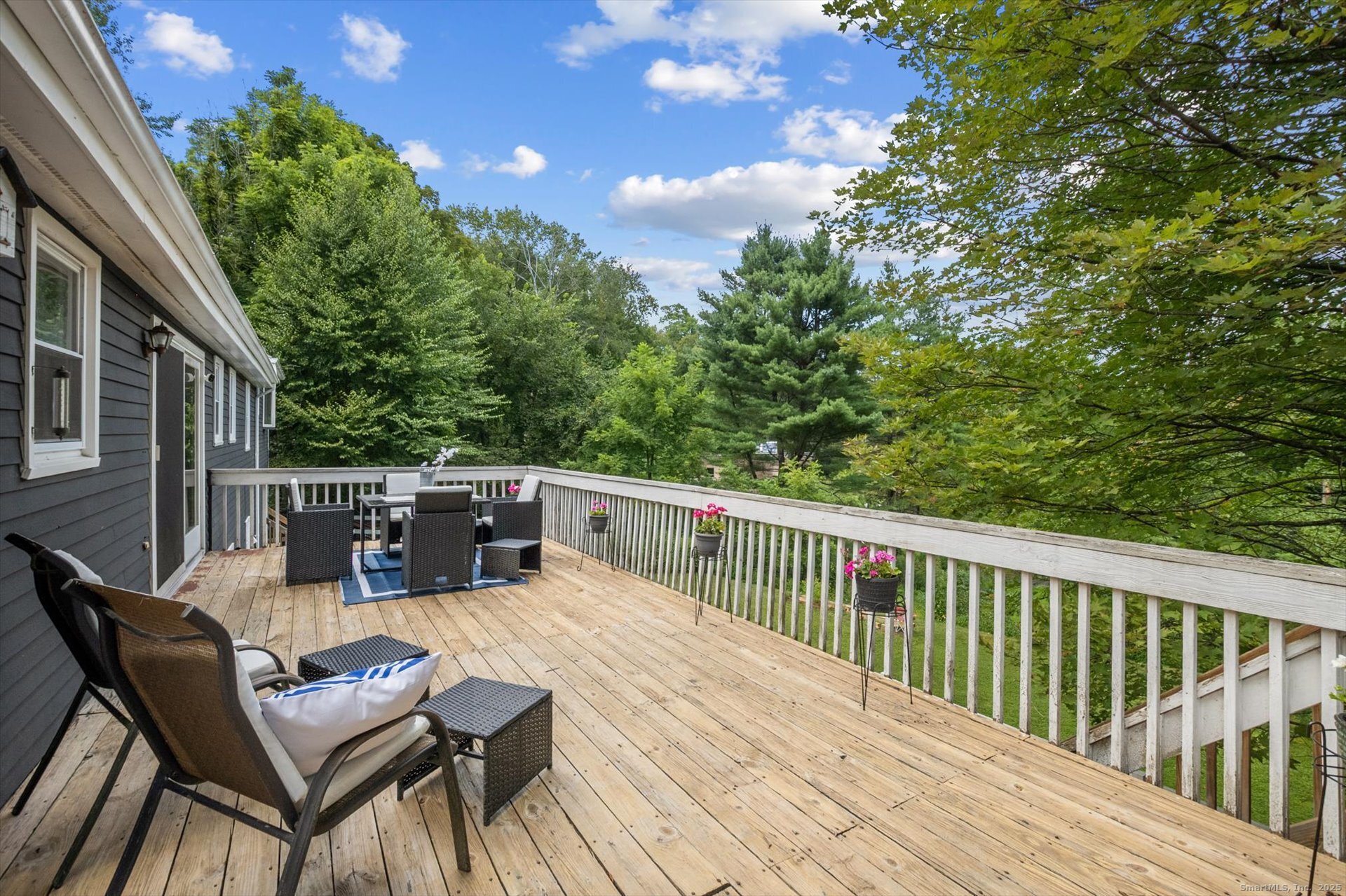 8 Town Bridge Road Canton CT 06019