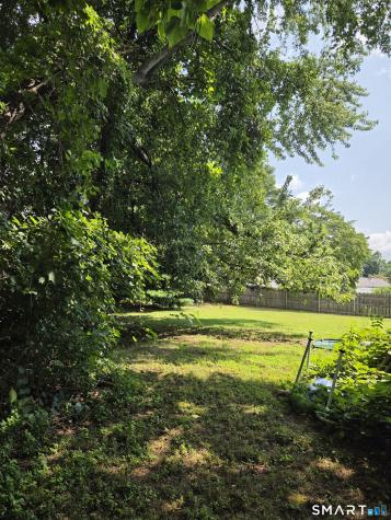40 Suffolk Drive East Hartford CT 06118