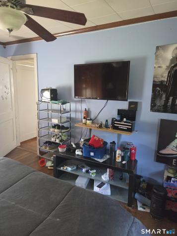 40 Suffolk Drive East Hartford CT 06118