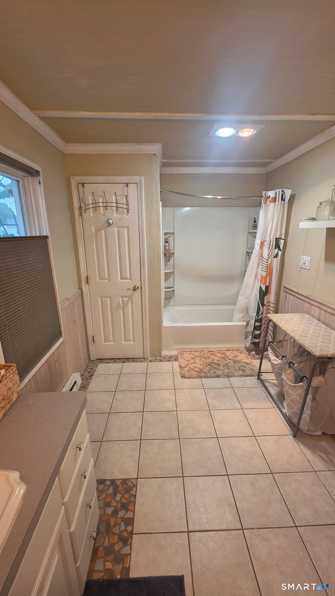 40 Suffolk Drive East Hartford CT 06118