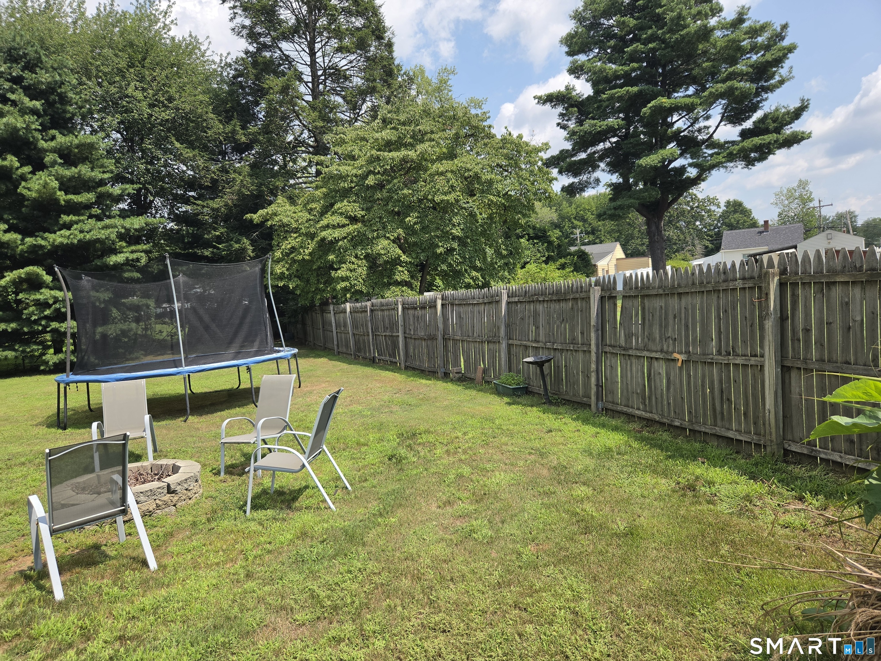 40 Suffolk Drive East Hartford CT 06118
