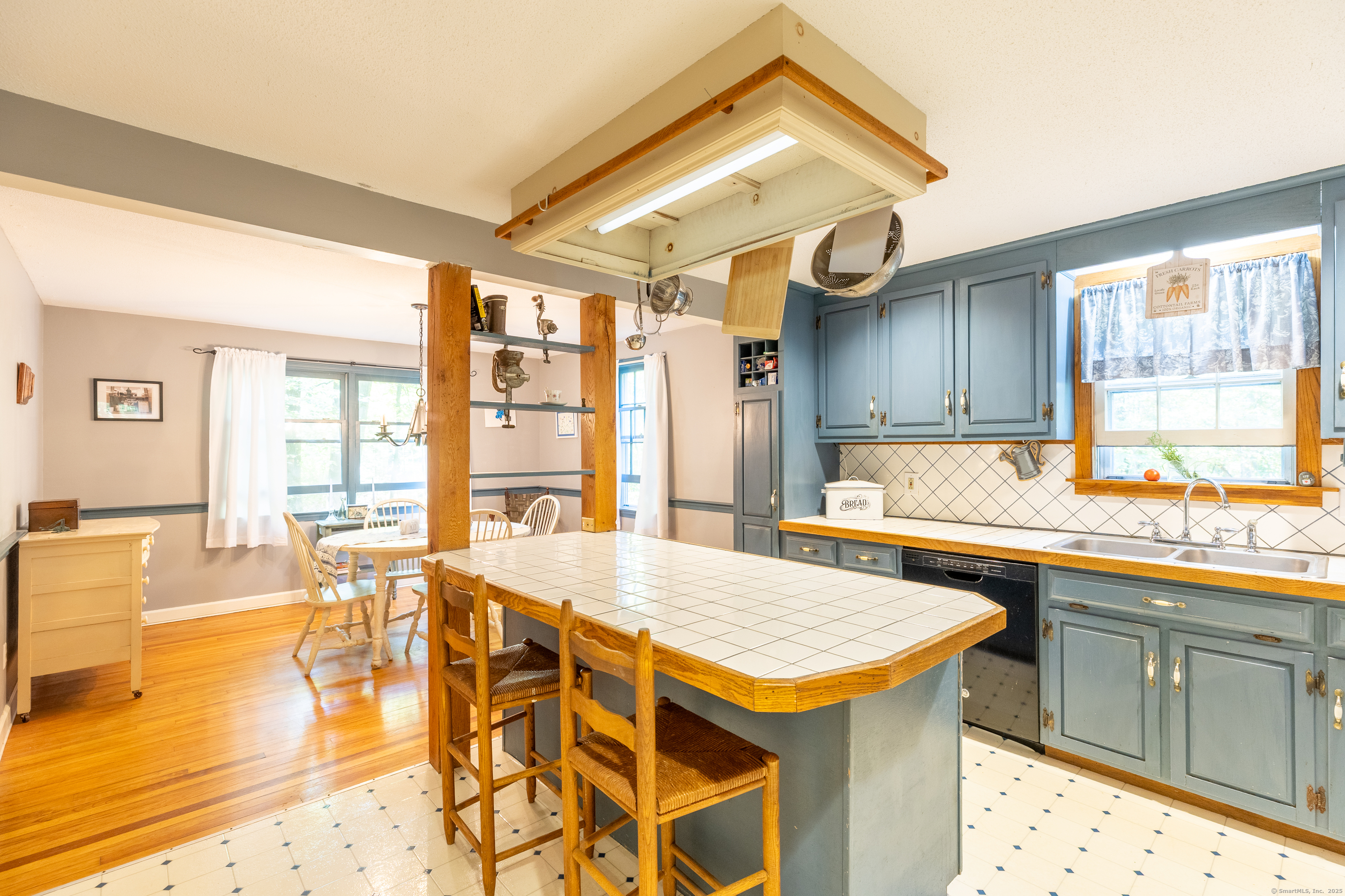 33 Forge Drive Avon CT 06001