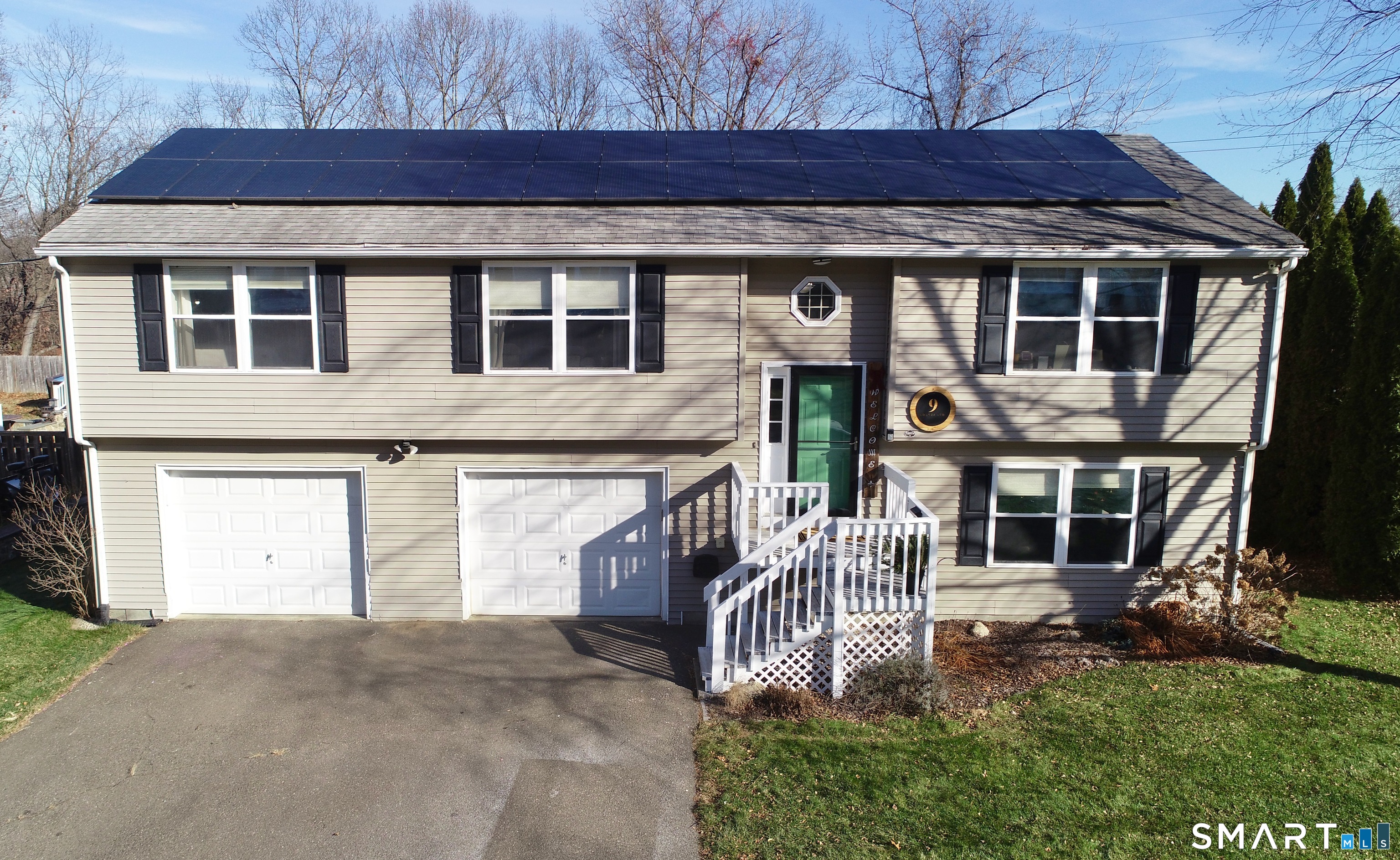 9 Adanti Avenue Ansonia CT 06401