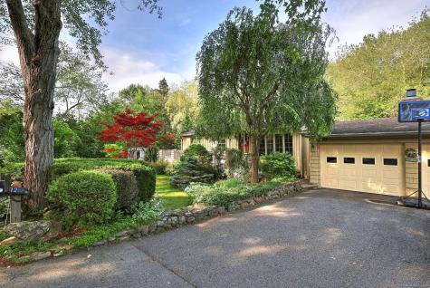 1288 Old Northfield Road Thomaston CT 06787