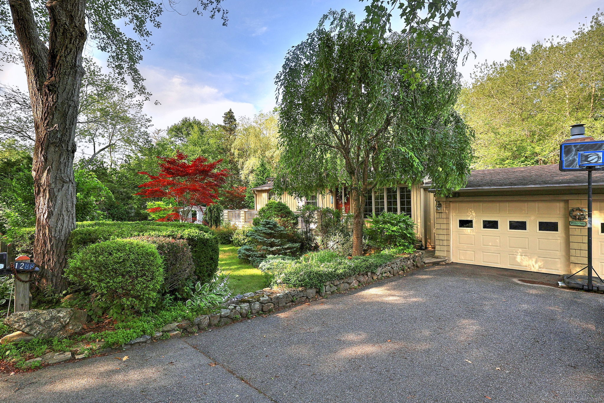 1288 Old Northfield Road Thomaston CT 06787