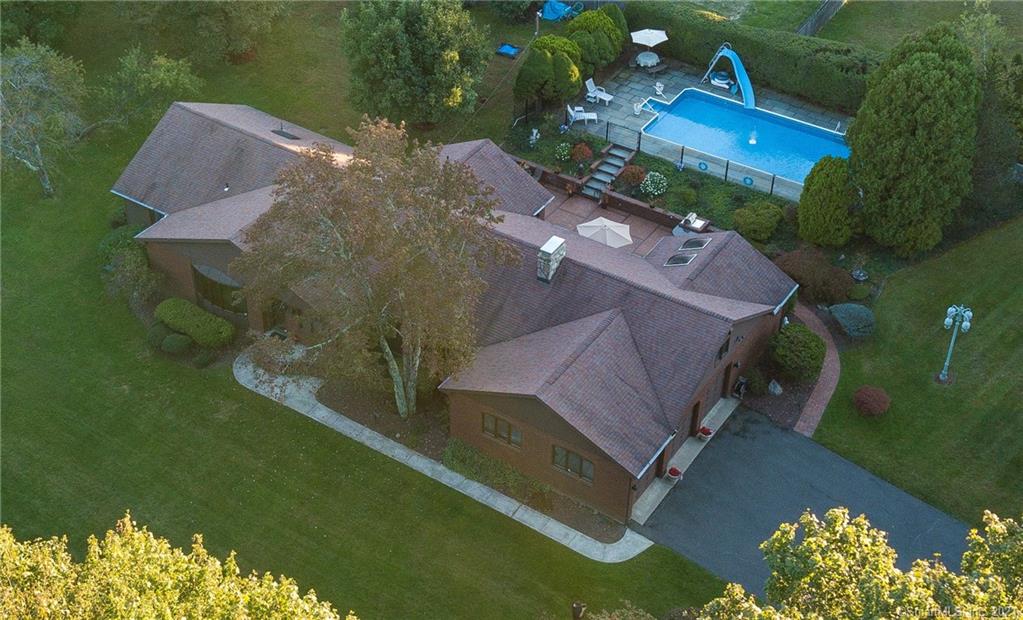 19 Ridgecrest Road Danbury CT 06811
