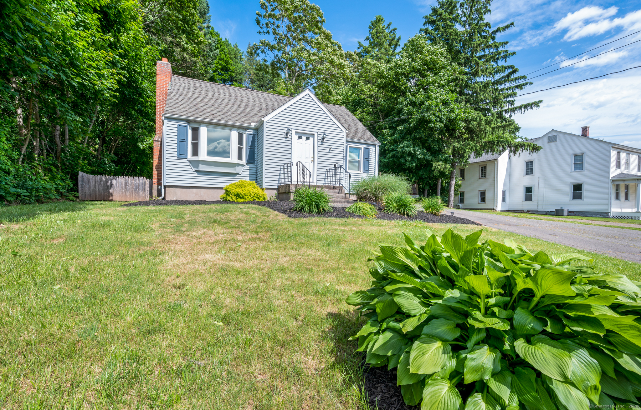 55 West Road Ellington CT 06029