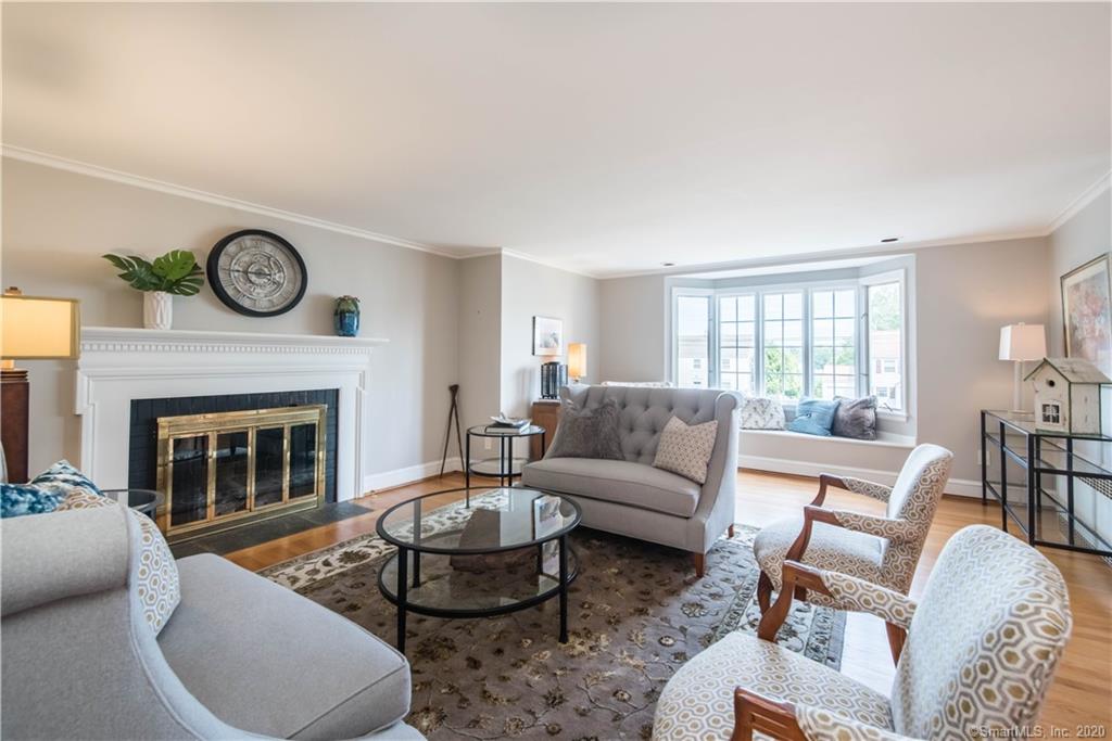 29 Foxridge Road West Hartford CT 06107