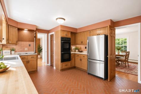 170 Skymeadow Drive Stamford CT 06903