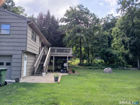 40 Huckleberry Hill Road Brookfield CT 06804