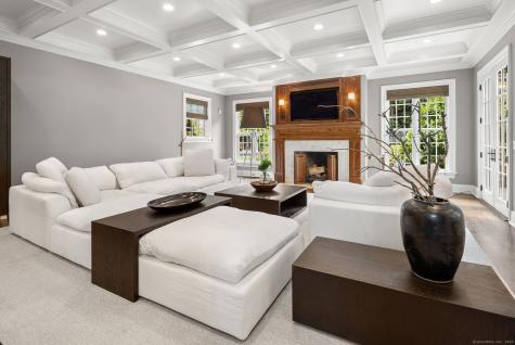 9 Greenbrier Road Westport CT 06880