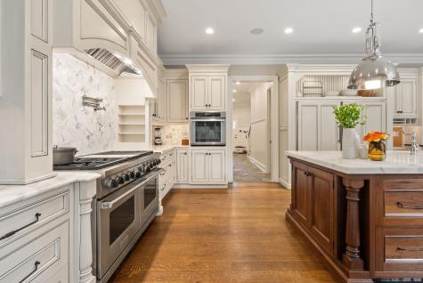 9 Greenbrier Road Westport CT 06880